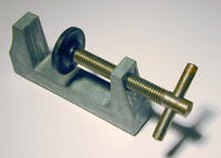 small g-clamp