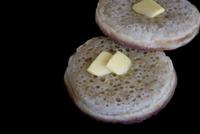 buttered crumpets