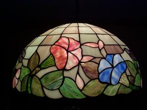 tiffany lamp