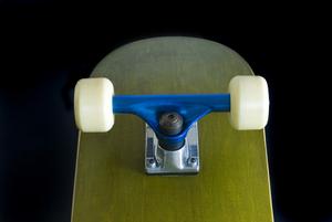 skateboard trucks