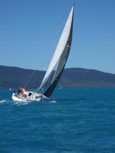 monohull yacht sailing