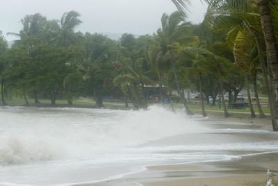 cyclone winds