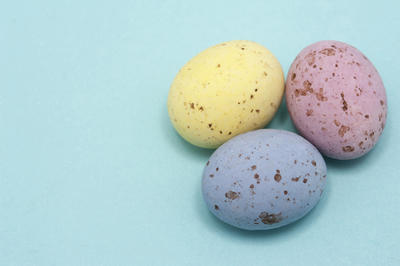 Pastel Speckled Easter Eggs