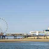 central pier and tower