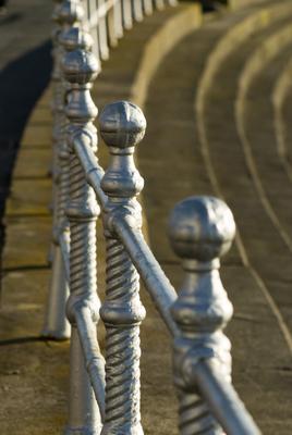 promenade railings