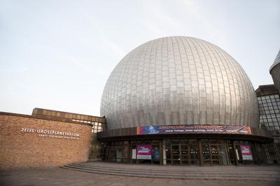 planetarium dome