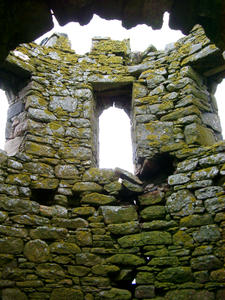 inside scolpaig folly tower