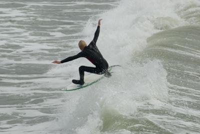 california surfers